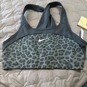 Nike NWT sportsbra